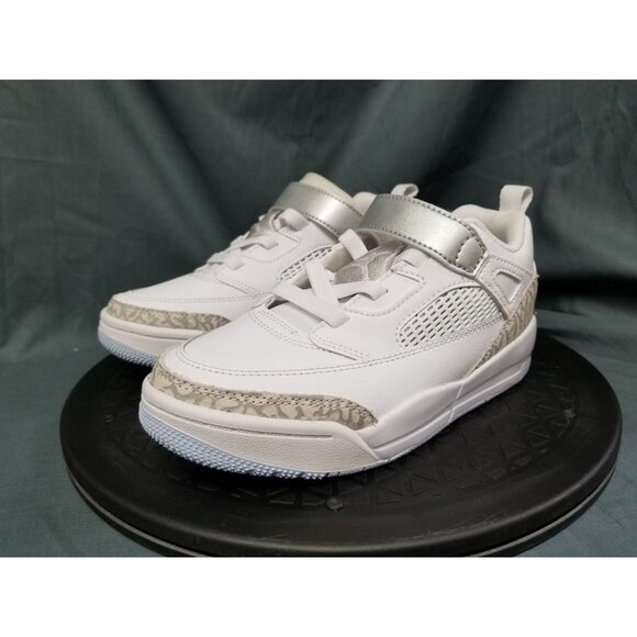 Jordan Spizike Low (PS) Sneakers White Size 13c NEW IN BOX! - Picture 4 of 11